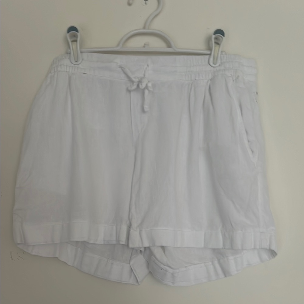 Old Navy Women's High Waist White Shorts with Drawstring